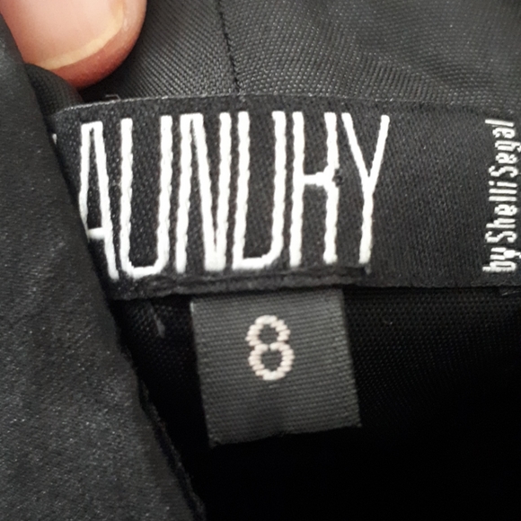 Black formal dress. Laundry by Shelli Segal - Picture 3 of 3